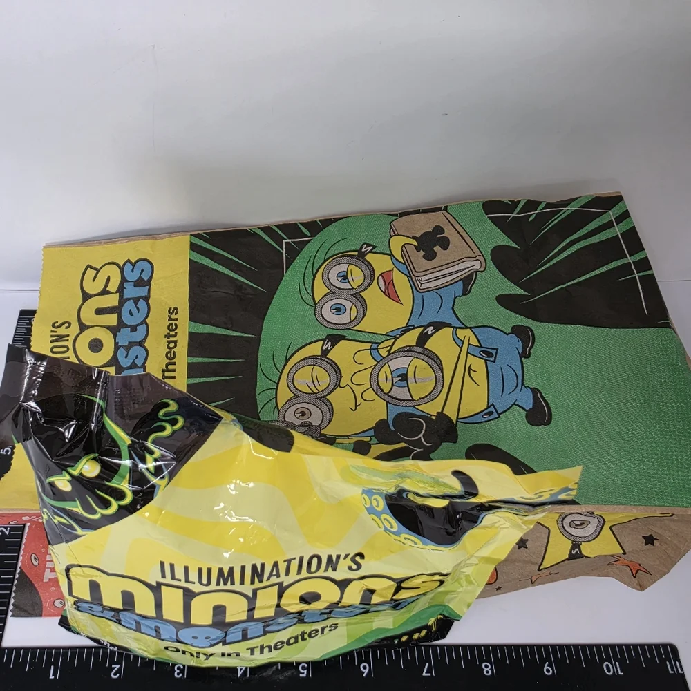 Minions & Monsters Wendy's Toy with Paperbag